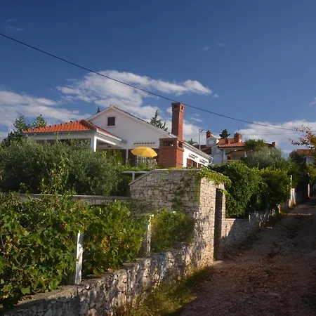 Appartement By The Sea Splitska, Brac - 11339
