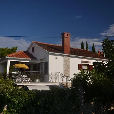 Appartement By The Sea Splitska, Brac - 11339
