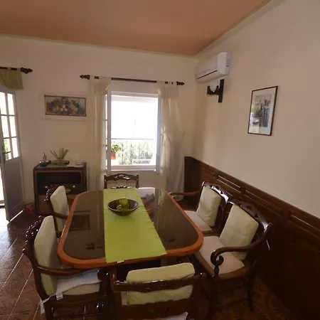Apartment Apartments By The Sea Splitska, Brac - 11339 Splitska