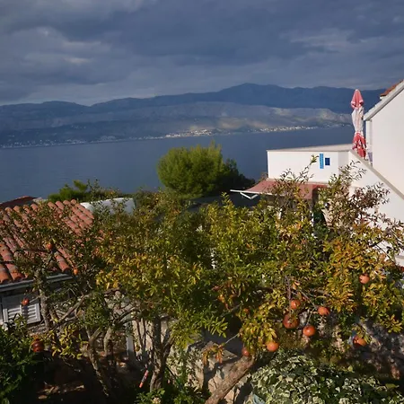 Appartement By The Sea Splitska, Brac - 11339 *